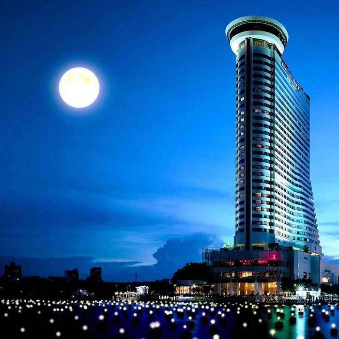 Millennium Hilton Bangkok